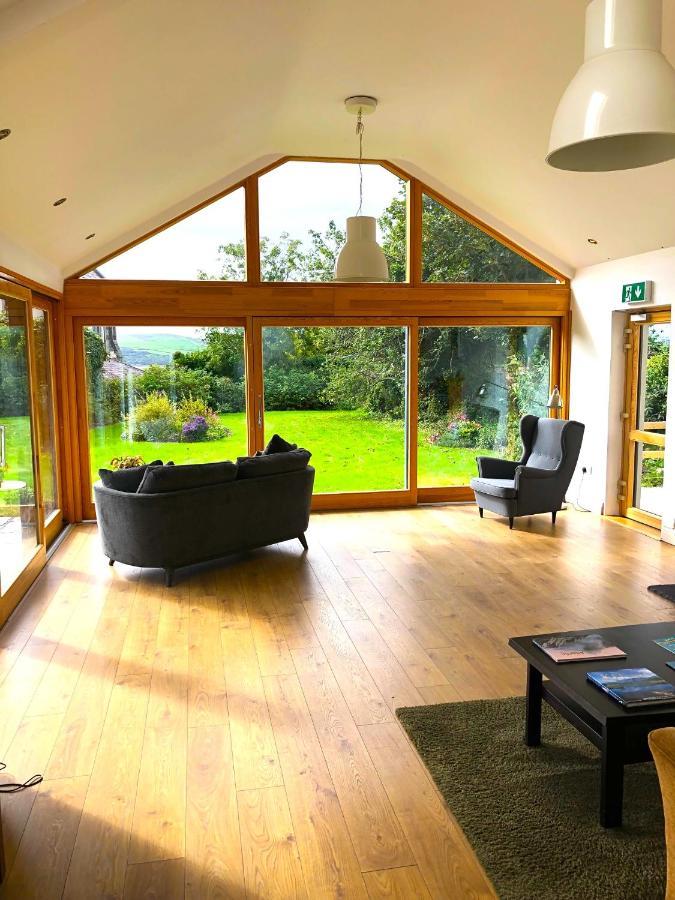 Dingle Garden Townhouse Bed and Breakfast Εξωτερικό φωτογραφία The interior of the Centre for Cancer Immunotherapy