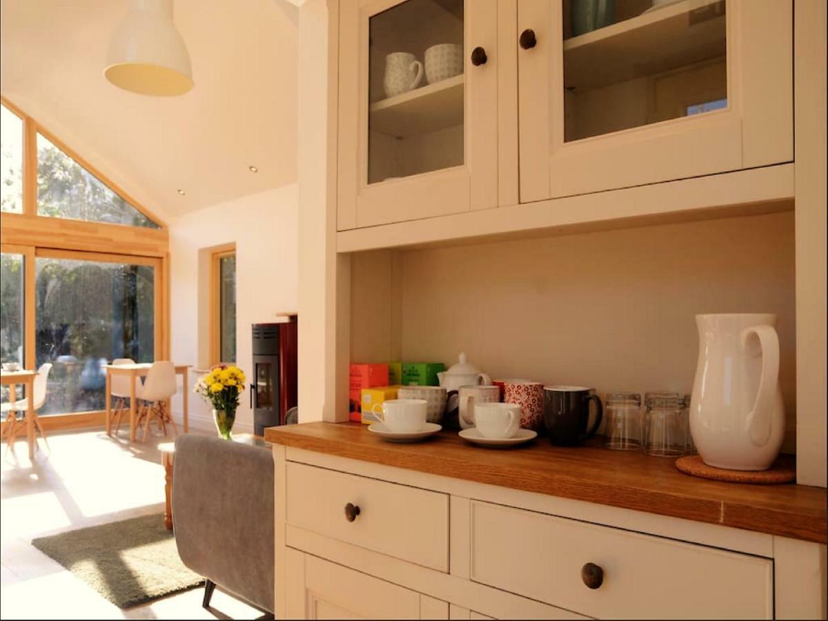 Dingle Garden Townhouse Bed and Breakfast Εξωτερικό φωτογραφία A kitchen